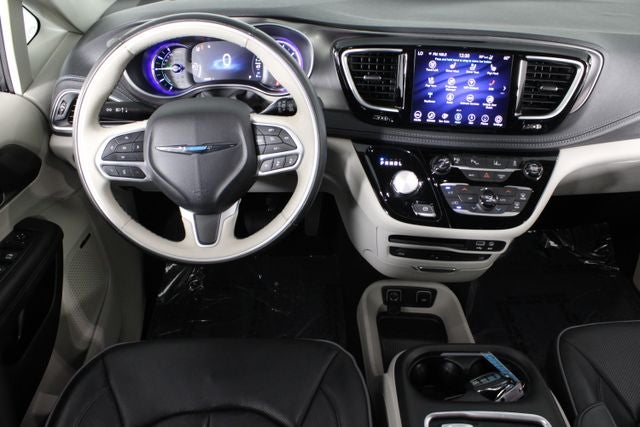2018 Chrysler Pacifica Hybrid Limited