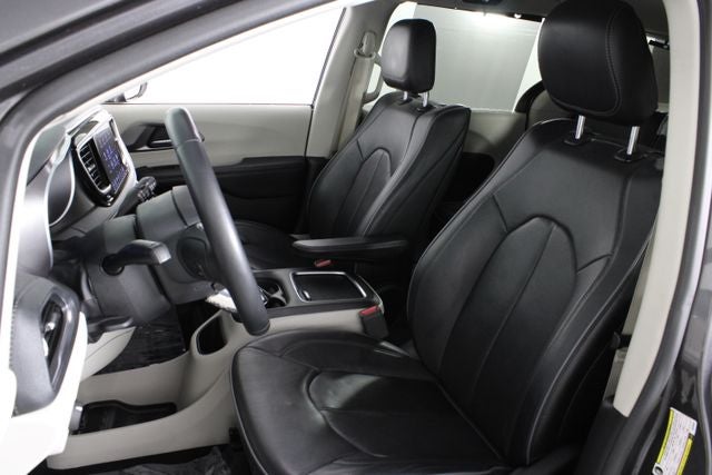 2018 Chrysler Pacifica Hybrid Limited