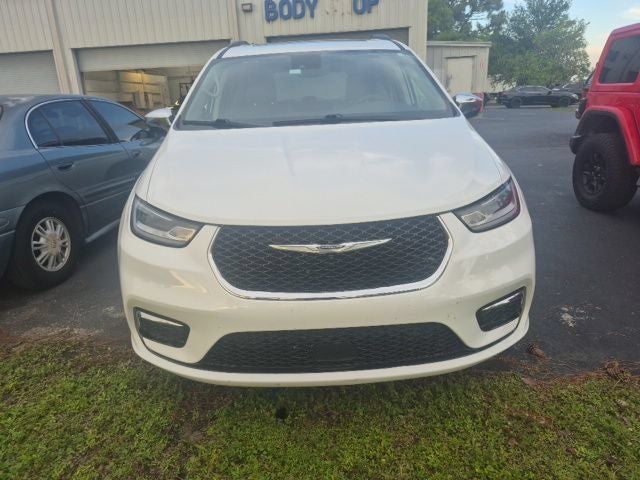 2023 Chrysler Pacifica Limited AWD
