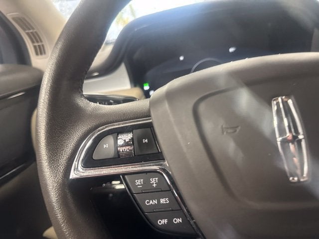2021 Lincoln Nautilus Standard