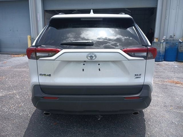 2025 Toyota RAV4 XLE Premium