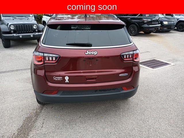 2022 Jeep Compass Latitude FWD