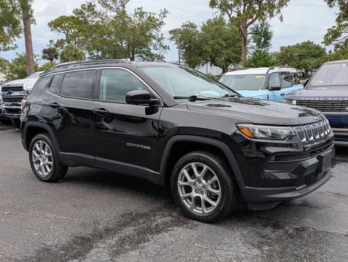2022 Jeep Compass Latitude Lux 4x4