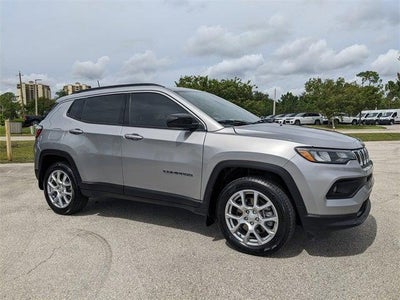 2023 Jeep Compass Latitude Lux FWD