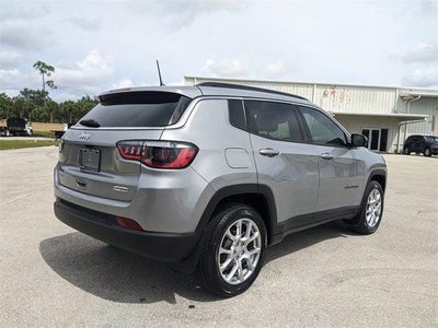 2023 Jeep Compass Latitude Lux FWD