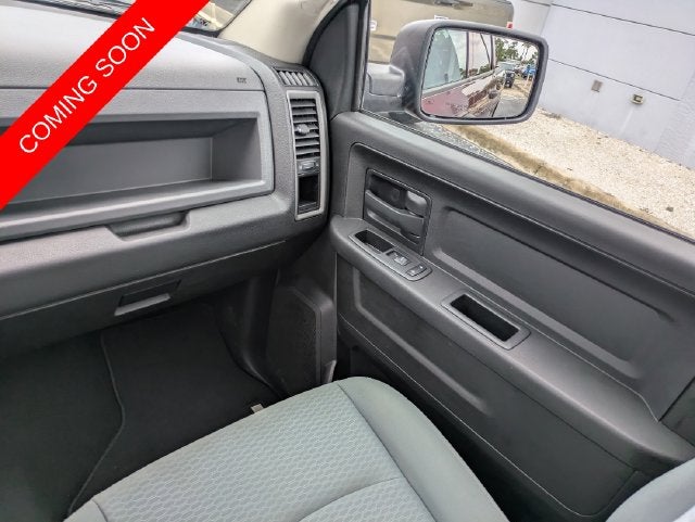 2018 RAM 1500 Express Crew Cab 4x2 5'7' Box