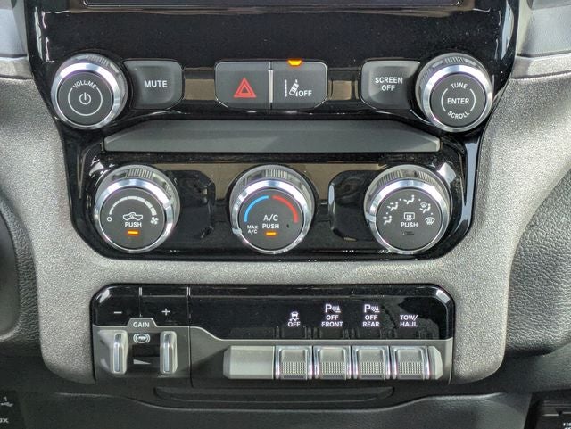 2026 RAM 1500 Warlock Crew Cab 4x4 5'7' Box