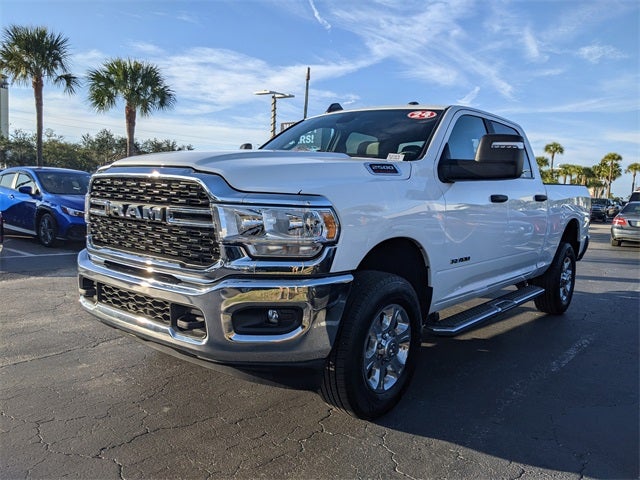 2024 RAM 2500 Big Horn Crew Cab 4x4 6'4' Box