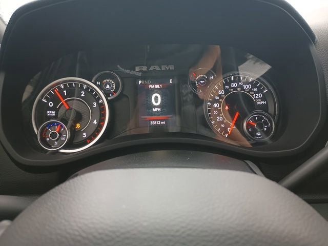 2022 RAM 2500 Big Horn Crew Cab 4x4 6'4' Box
