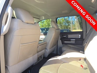 2018 RAM 2500 Laramie Crew Cab 4x4 6'4' Box