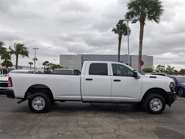 2024 RAM 2500 Tradesman Crew Cab 4x4 8' Box