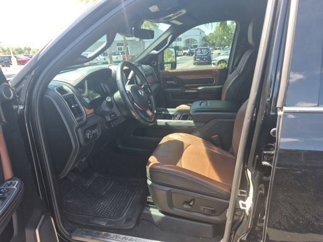 2024 RAM 2500 Limited Longhorn Crew Cab 4x4 8' Box