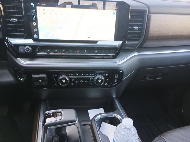 2025 Chevrolet Silverado 1500 4WD Crew Cab Short Bed High Country