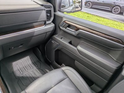 2024 GMC Sierra 1500 4WD Crew Cab Short Box Elevation with 3SB
