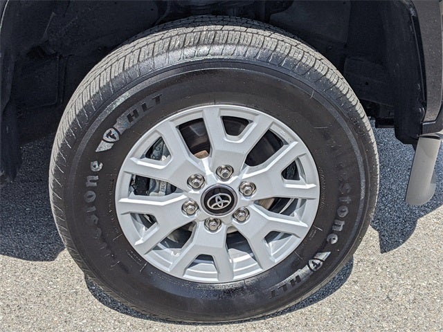 2025 Toyota Tacoma SR