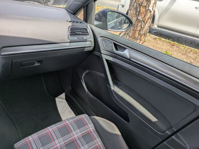 2018 Volkswagen Golf GTI Base