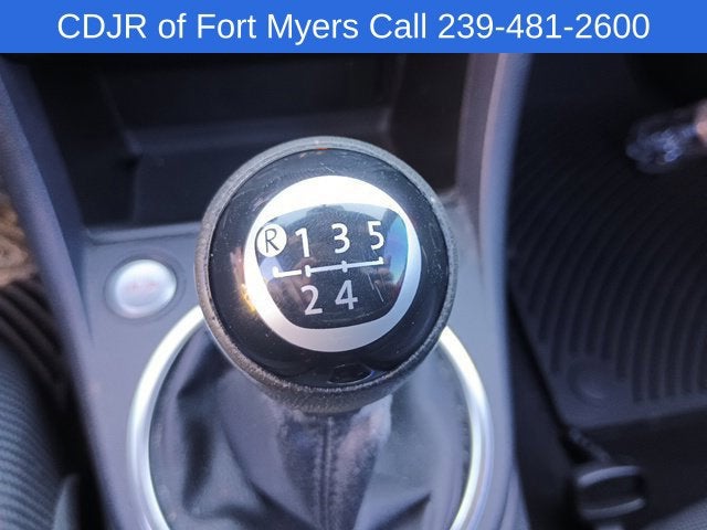 2012 Volkswagen Beetle 2.5L