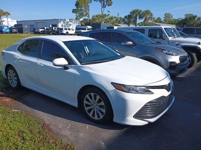 2020 Toyota Camry LE