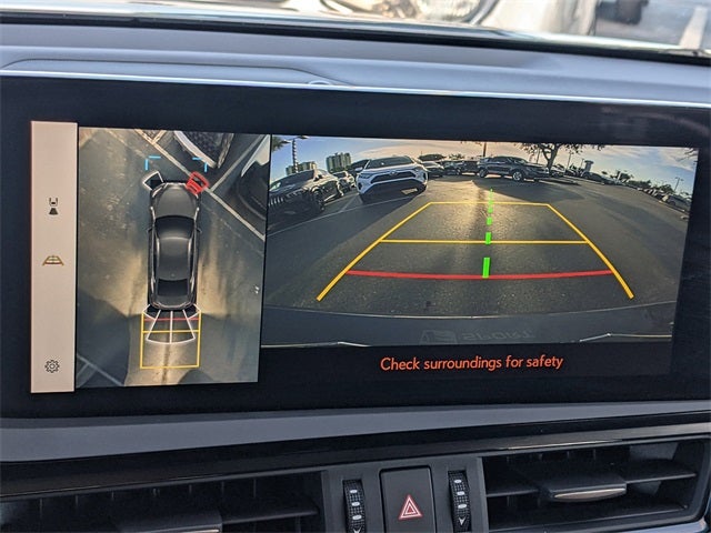 2024 Lexus ES 350 F SPORT Handling