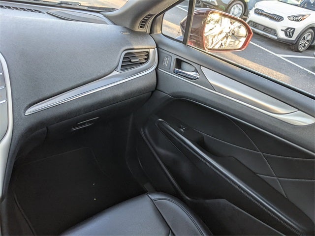 2019 Lincoln MKC Standard