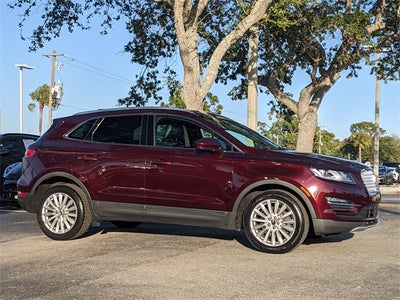 2019 Lincoln MKC Standard