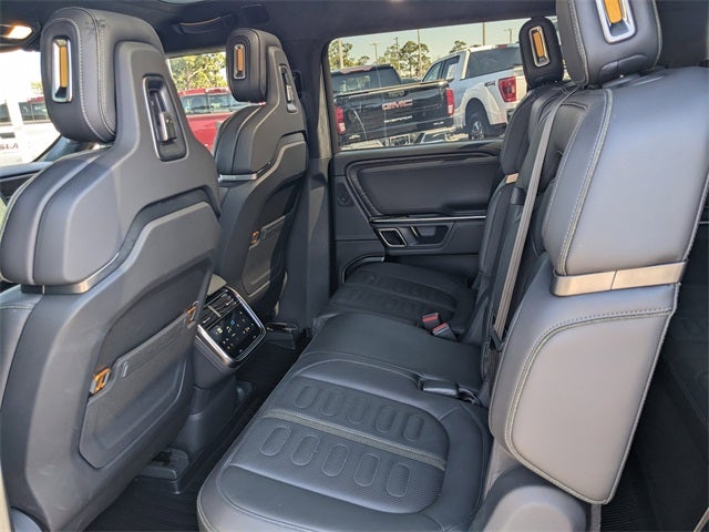 2023 Rivian R1S Adventure