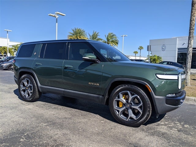 2023 Rivian R1S Adventure