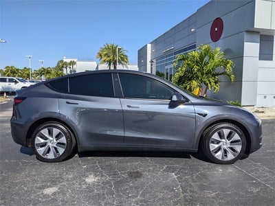 2023 Tesla Model Y Long Range Dual Motor All-Wheel Drive