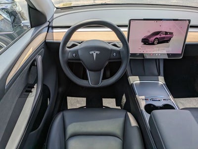 2024 Tesla Model Y Long Range Dual Motor All-Wheel Drive