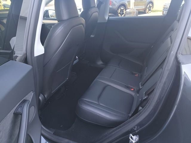 2024 Tesla Model Y Long Range Dual Motor All-Wheel Drive
