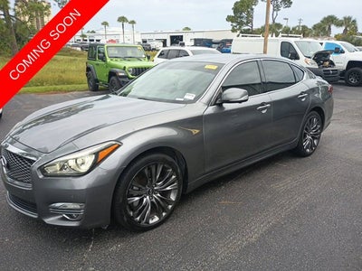 2019 INFINITI Q70 3.7 LUXE