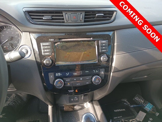 2020 Nissan Rogue SV FWD