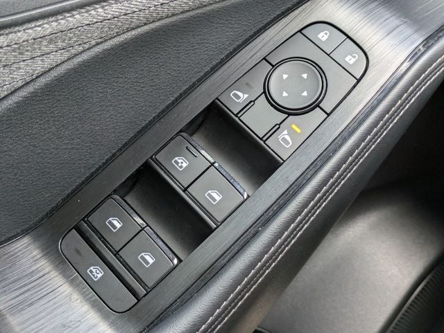 2022 Nissan Rogue SV FWD