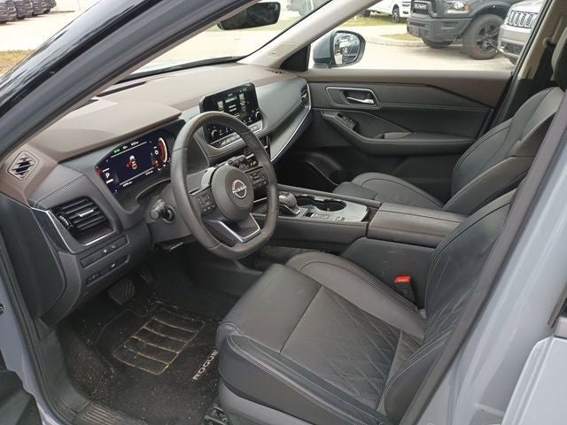 2023 Nissan Rogue Platinum FWD