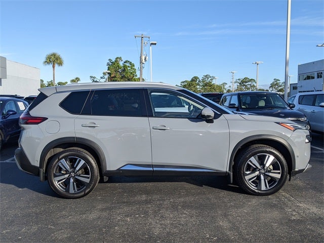 2022 Nissan Rogue Platinum Intelligent AWD