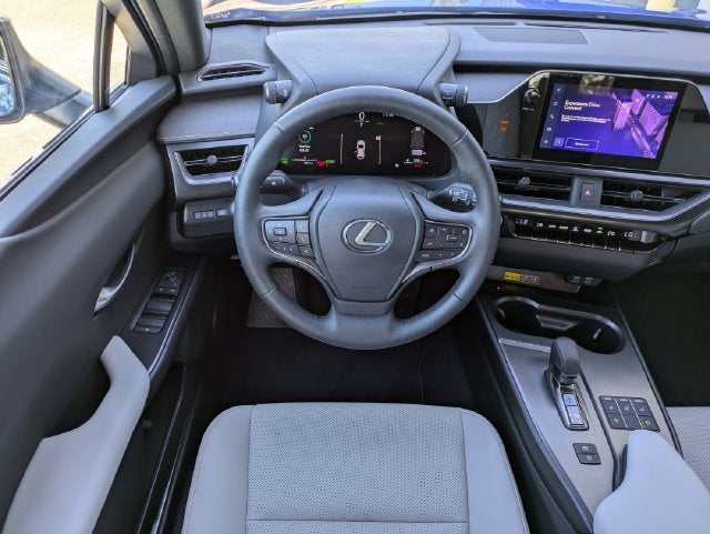 2025 Lexus UX 300h Premium