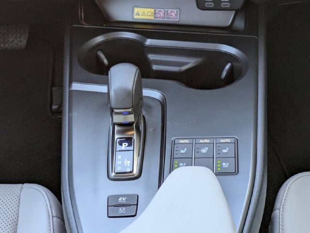 2025 Lexus UX 300h Premium