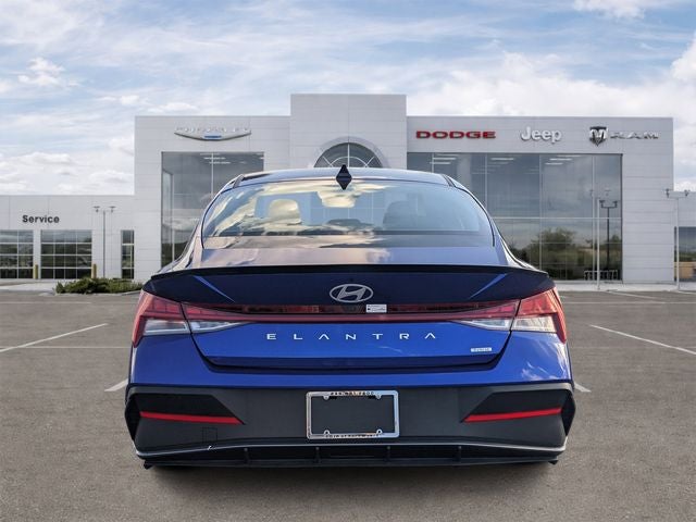 2025 Hyundai Elantra Hybrid SEL Sport