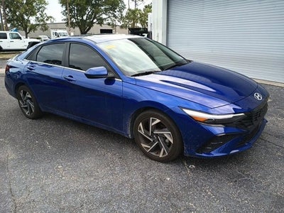 2025 Hyundai Elantra SEL Convenience