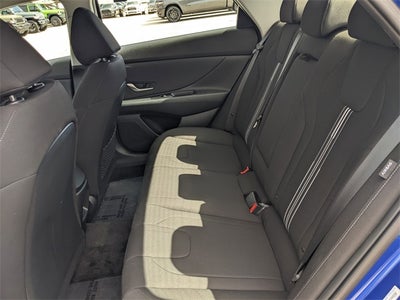 2025 Hyundai Elantra SEL Convenience