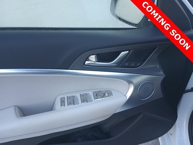 2025 Genesis G70 2.5T RWD