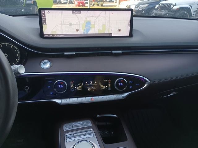 2022 Genesis GV70 2.5T AWD