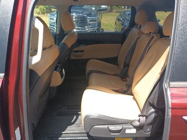 2022 Kia Carnival MPV EX