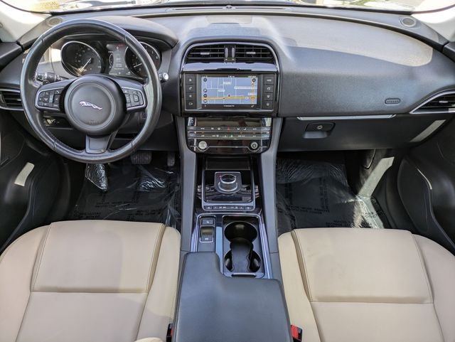 2018 Jaguar F-PACE 25t Premium