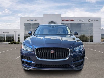 2018 Jaguar F-PACE 25t Premium