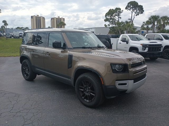 2025 Land Rover Defender 110 S