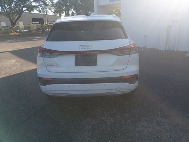 2025 Audi Q4 e-tron Premium 45 RWD