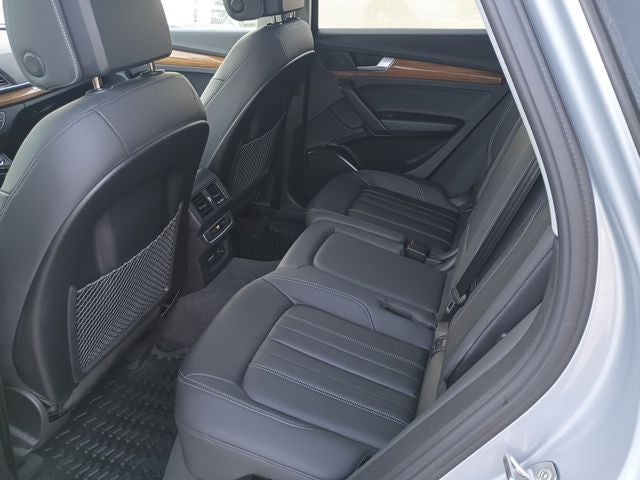 2023 Audi Q5 Premium 40 TFSI quattro S tronic