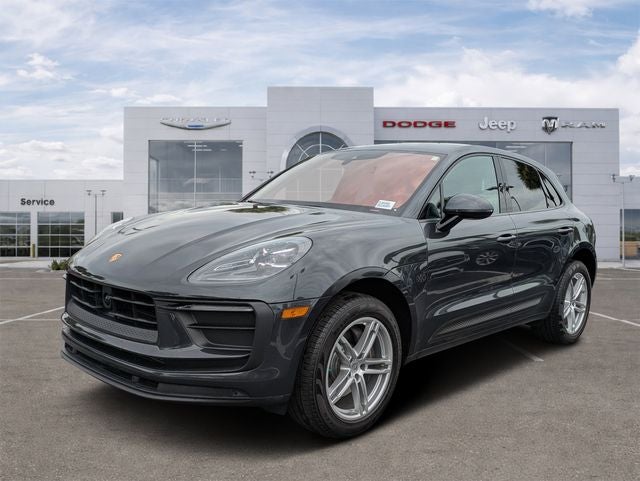 2023 Porsche Macan T