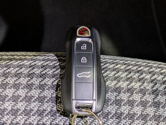 2026 Porsche Cayenne Coupe GTS